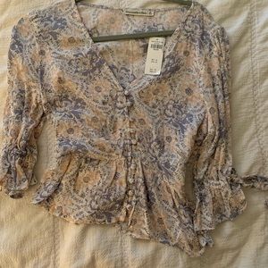 NWT flowery Abercrombie top
